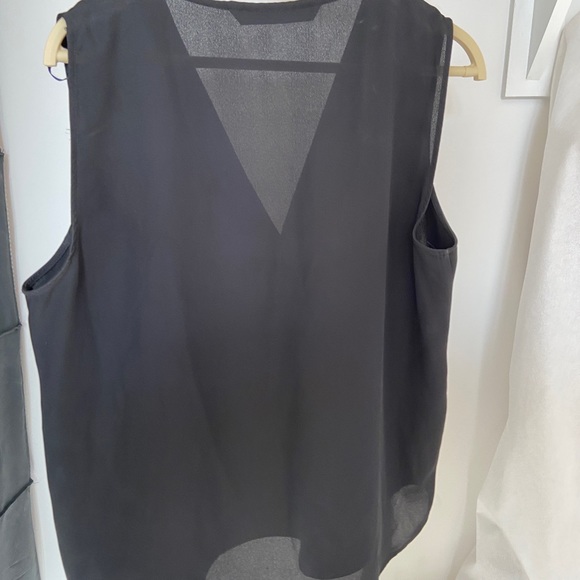 Zara black v-neck blouse - Picture 4 of 4